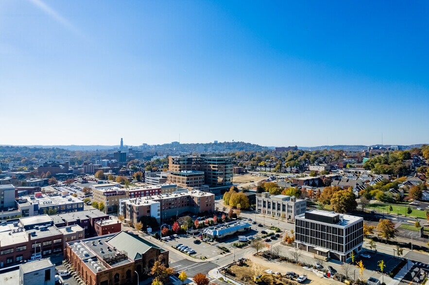 More Photos Of 224 N Euclid Ave, Pittsburgh Office For Lease