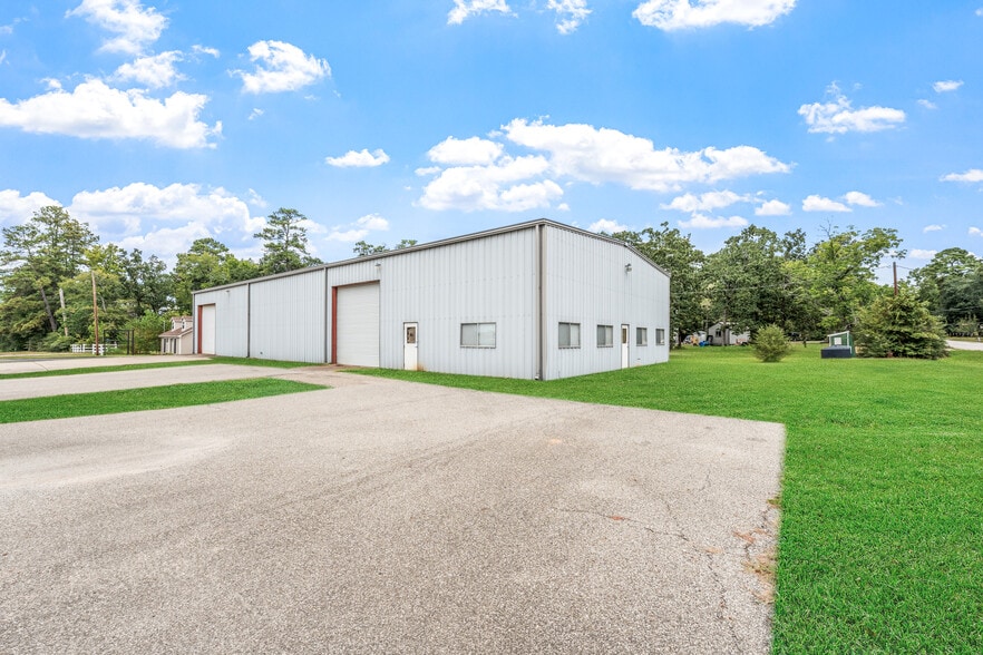 More Photos Of 12016 FM 830 Rd, Willis Land For Sale