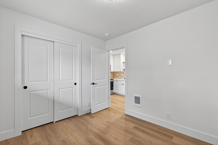 More Photos Of 302 3rd St, Woodland Apartments For Sale