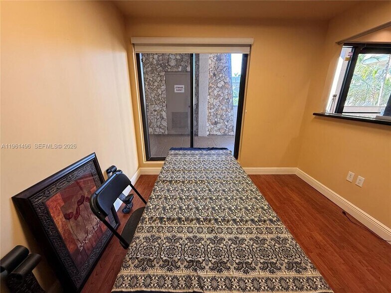 More Photos Of 2699 Stirling Rd, Fort Lauderdale Medical For Lease