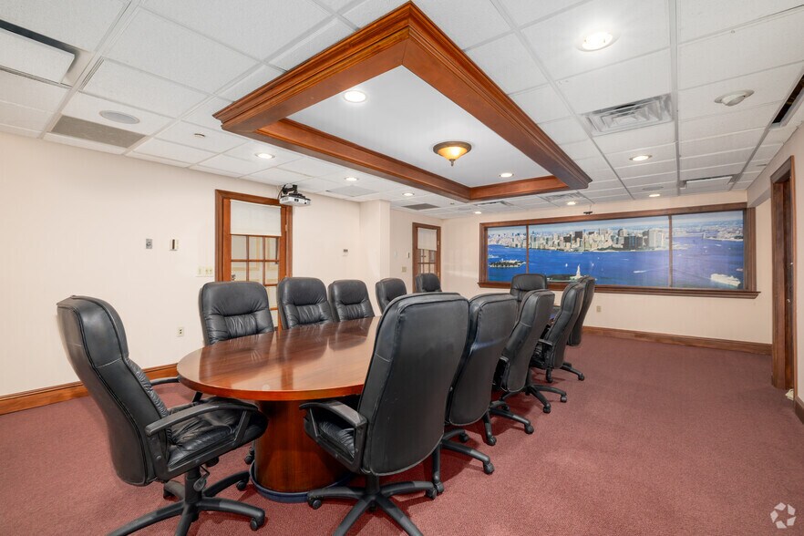 More Photos Of 340 North Ave E, Cranford Office For Lease