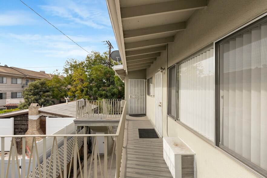 More Photos Of 1316 Barrington Way, Glendale Apartments For Sale
