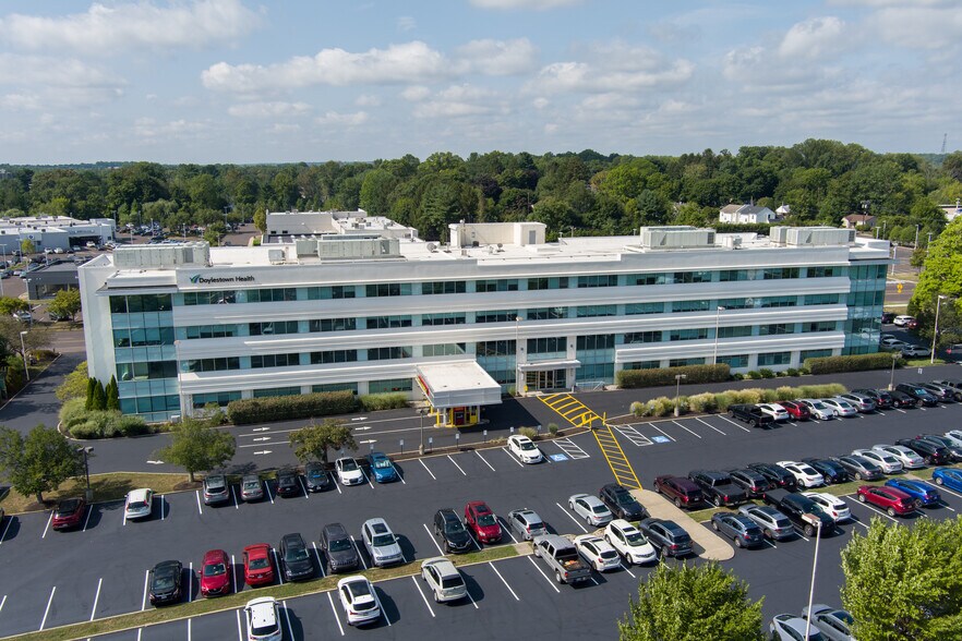 Primary Photo Of 4259 W Swamp Rd, Doylestown Office For Lease