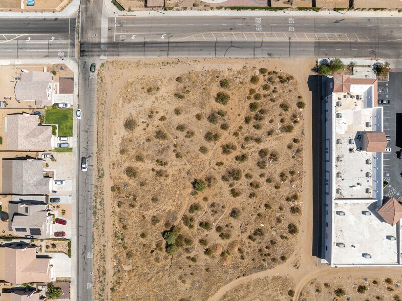 More Photos Of Cactus Rd @ Pearmain St, Adelanto Land For Lease