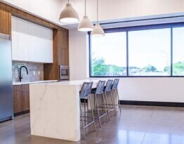 More Photos Of 900 E Lone Cactus Dr, Phoenix Warehouse For Sale