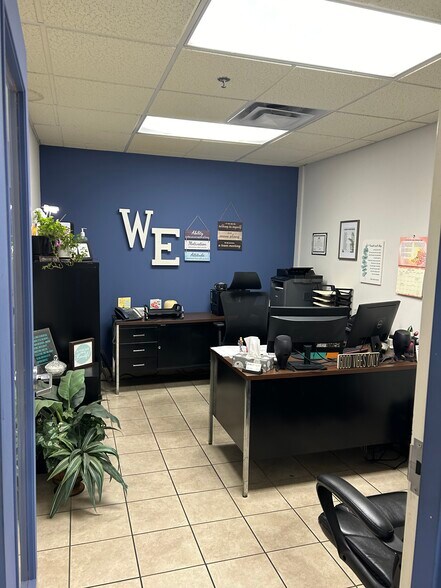 More Photos Of 26050 Richmond Rd, Bedford Heights Warehouse For Lease