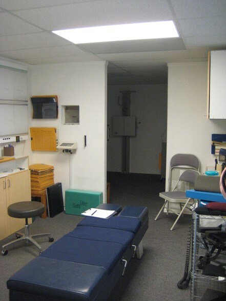 More Photos Of 4045 N Wadsworth Blvd, Wheat Ridge Office For Lease