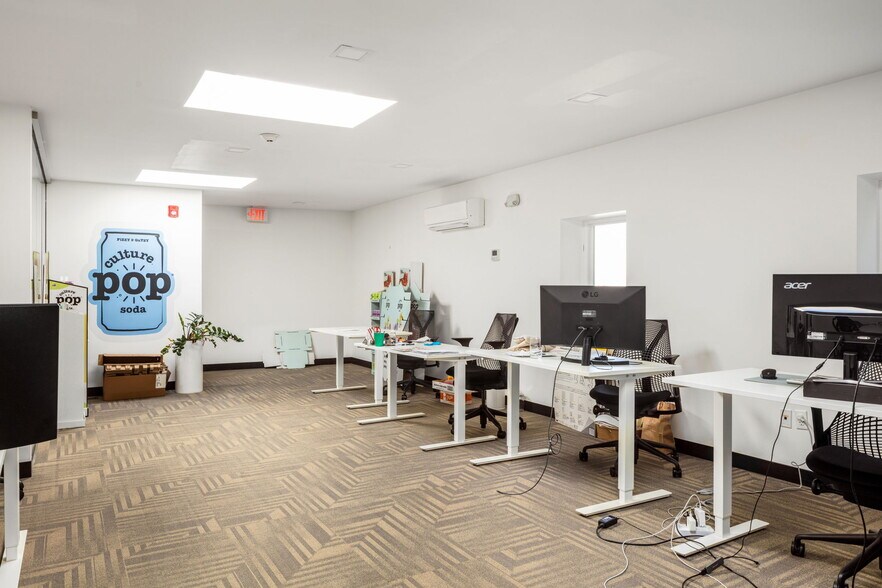 More Photos Of 281 Concord Ave, Cambridge Storefront Retail Office For Sale