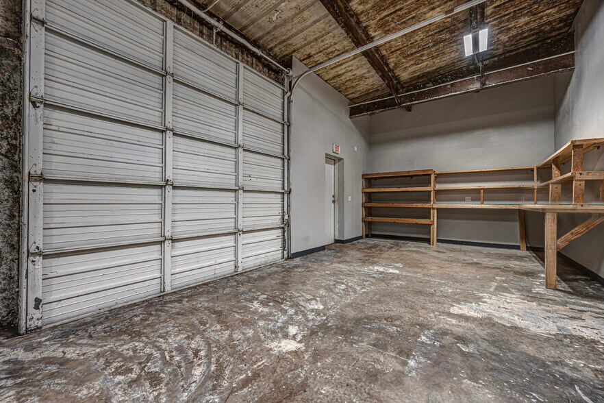 More Photos Of 116 N 2nd St, Noble Light Manufacturing For Lease