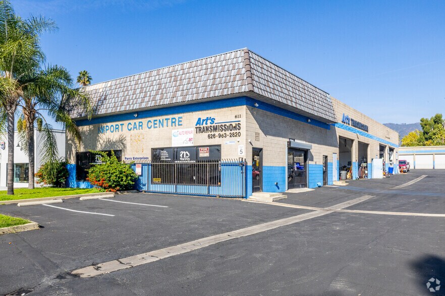 More Photos Of 611 E Route 66, Glendora Auto Repair For Lease