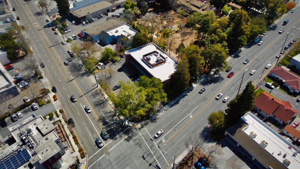 More Photos Of 2083 Old Middlefield Way, Mountain View Medical For Sale