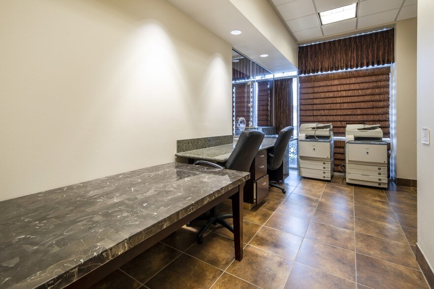 More Photos Of 1900 N Nellis Blvd, Las Vegas Medical For Lease