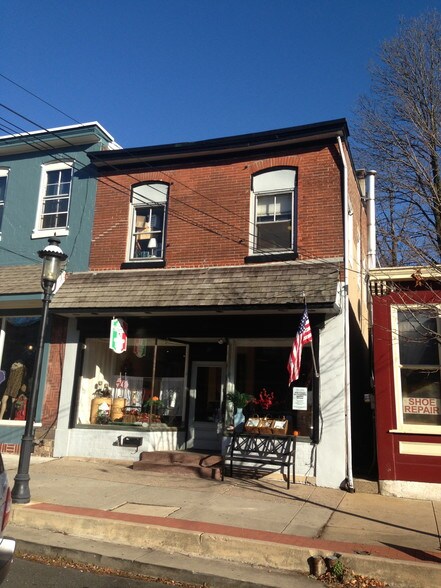 Primary Photo Of 31 S State St, Newtown Storefront Retail Residential For Lease