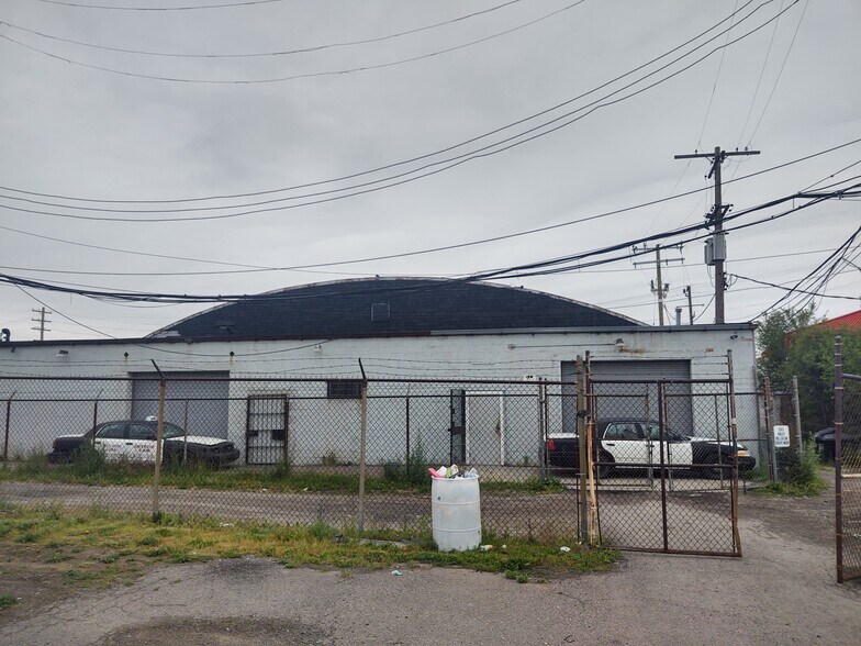 More Photos Of 6735 Vernor Hwy, Detroit Manufacturing For Sale