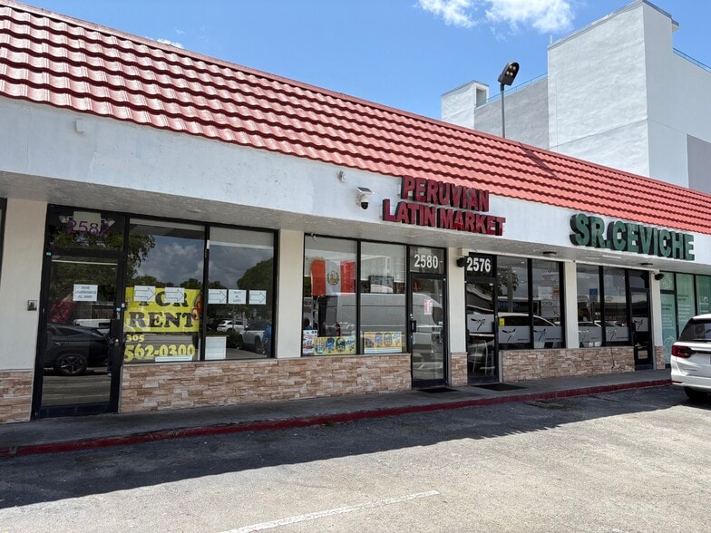More Photos Of 2550-2584 NE Miami Gardens Dr, Miami Unknown For Lease