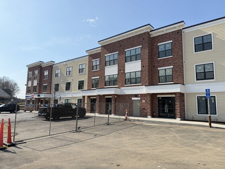 More Photos Of 349 E Main St, Branford Apartments For Lease