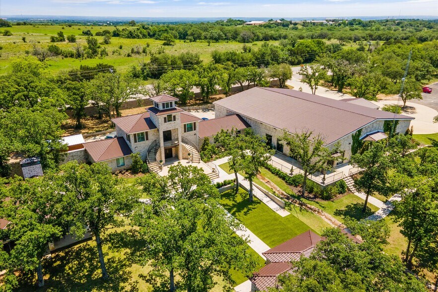 More Photos Of 7700 Glen Rose Hwy, Granbury Lodge Meeting Hall For Sale