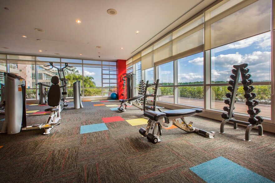 More Photos Of 17777 Old Cutler Rd, Miami Office For Lease