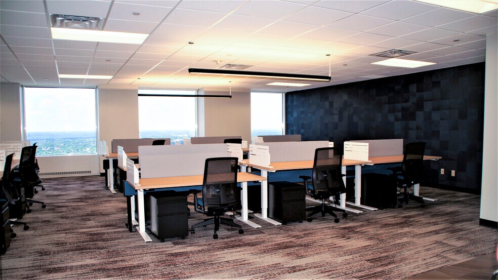 More Photos Of 33 S 6th St, Minneapolis Office For Lease