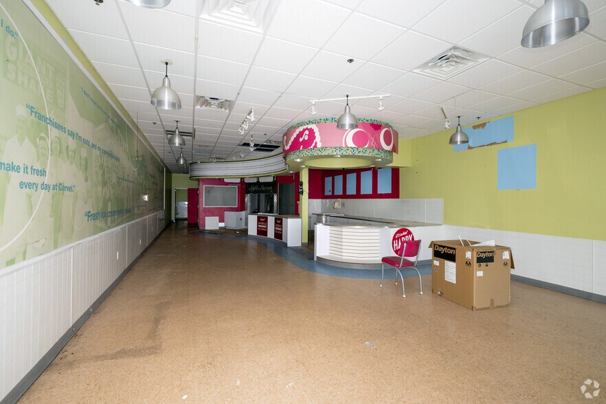 More Photos Of 601 Washington Ave, Manahawkin Unknown For Lease