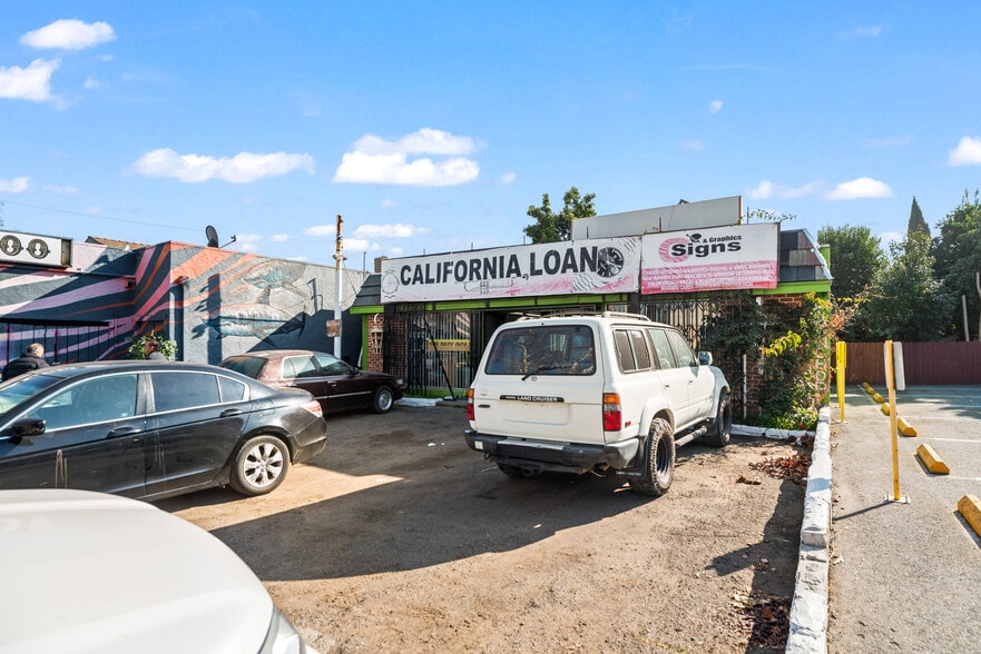 More Photos Of 530 W San Carlos St, San Jose Storefront For Sale