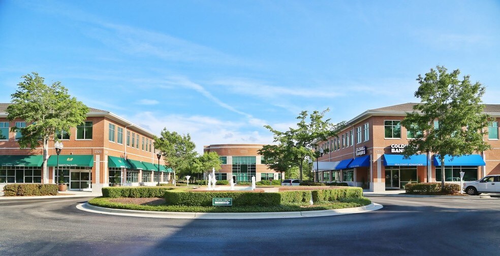 More Photos Of 2528 Independence Blvd, Wilmington Office For Lease