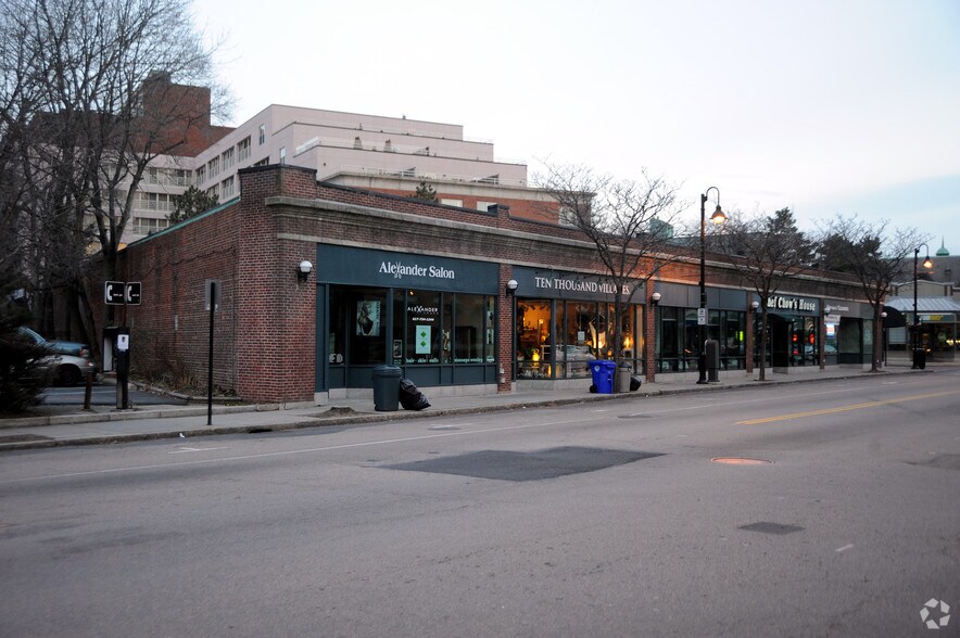 Primary Photo Of 224-236 Harvard St, Brookline Storefront For Lease