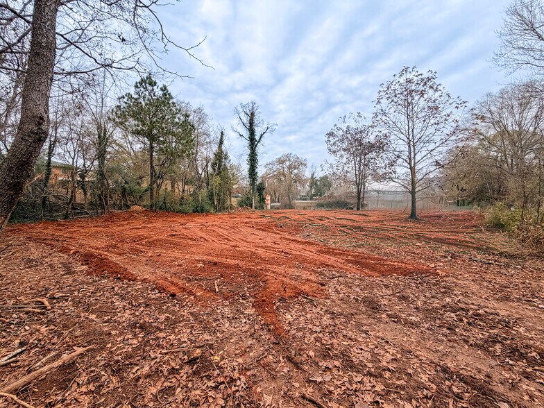 More Photos Of 2723 Poinsett Hwy, Greenville Land For Sale