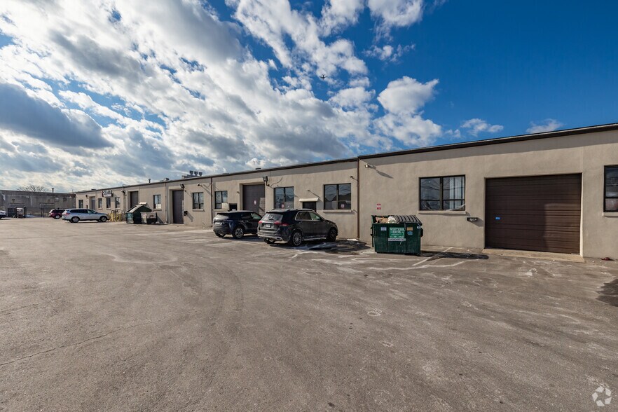 More Photos Of 75 Rushmore St, Westbury Warehouse For Sale