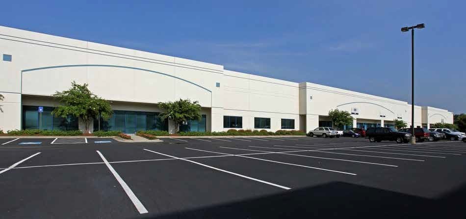 More Photos Of 105 Forest Pky, Forest Park Warehouse For Lease