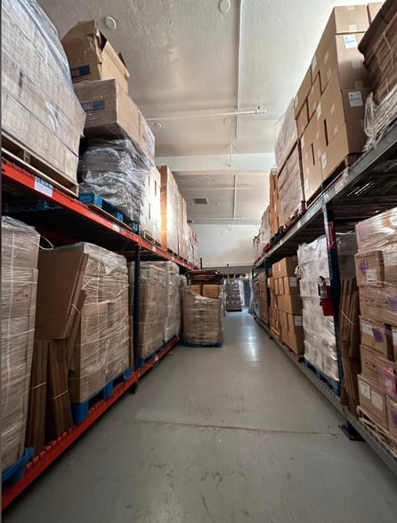 More Photos Of 7095 W 3500 S, Salt Lake City Service For Lease