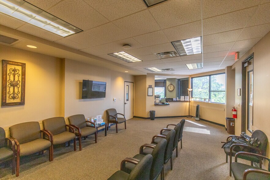 More Photos Of 4207 James Casey St, Austin Medical For Sale