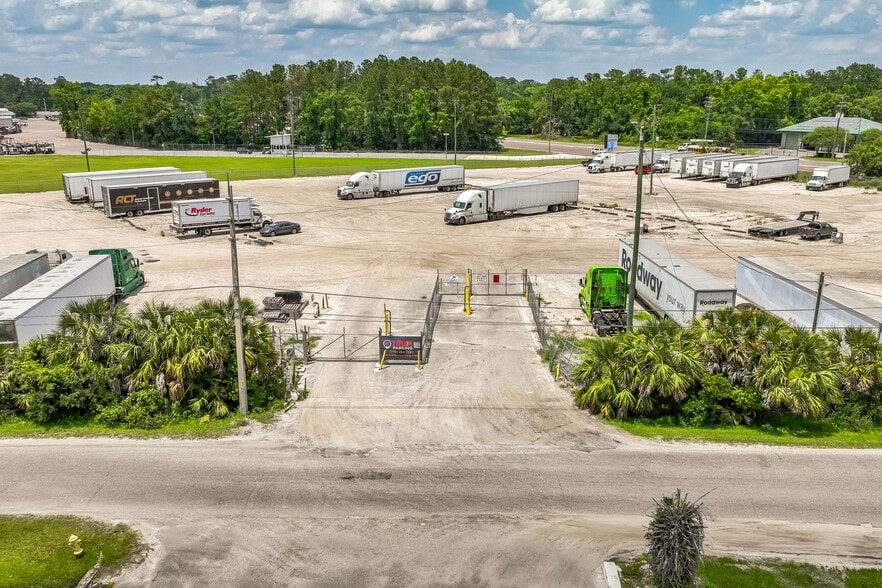 Primary Photo Of 3401 Clifford Ln, Jacksonville Land For Lease