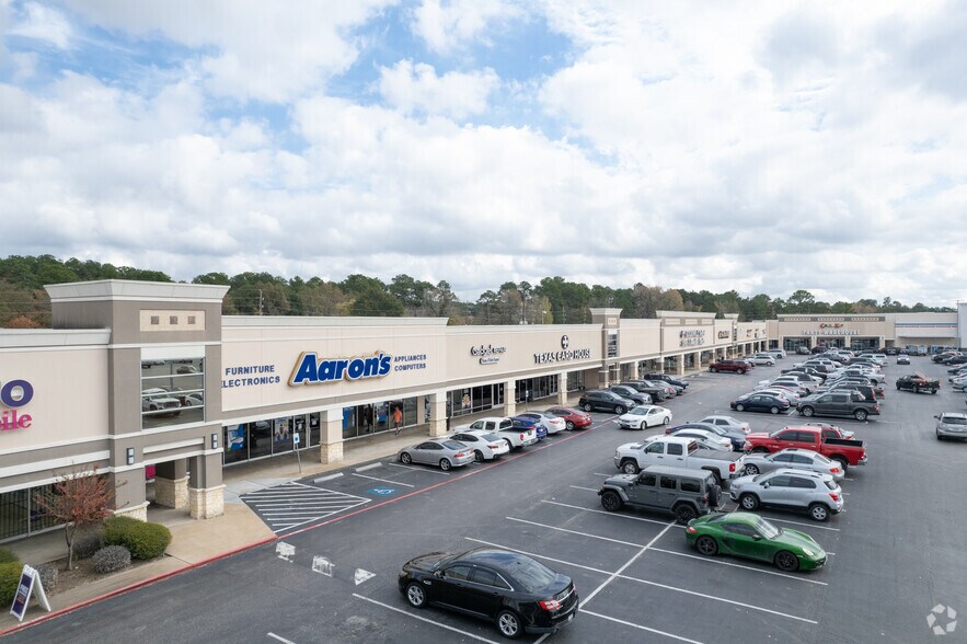 More Photos Of 1401-1491 Spring Cypress Rd, Spring Unknown For Lease