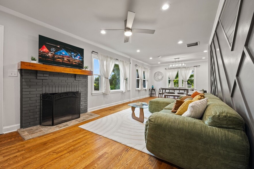 More Photos Of 10 Claire Dr, Atlanta Multifamily For Sale