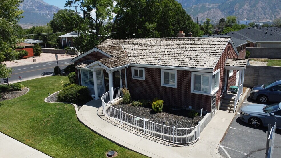 More Photos Of 1215 S Main St, Orem Office For Sale