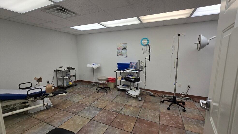 More Photos Of 3180 Central Mall Dr, Port Arthur Medical For Sale