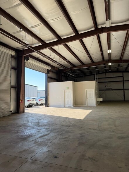 More Photos Of 421 N 5500 W, Hurricane Unknown For Lease