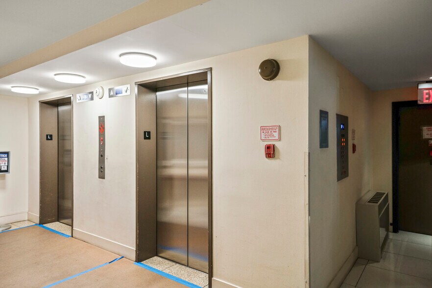 More Photos Of 1325 18th St NW, Washington Office For Lease