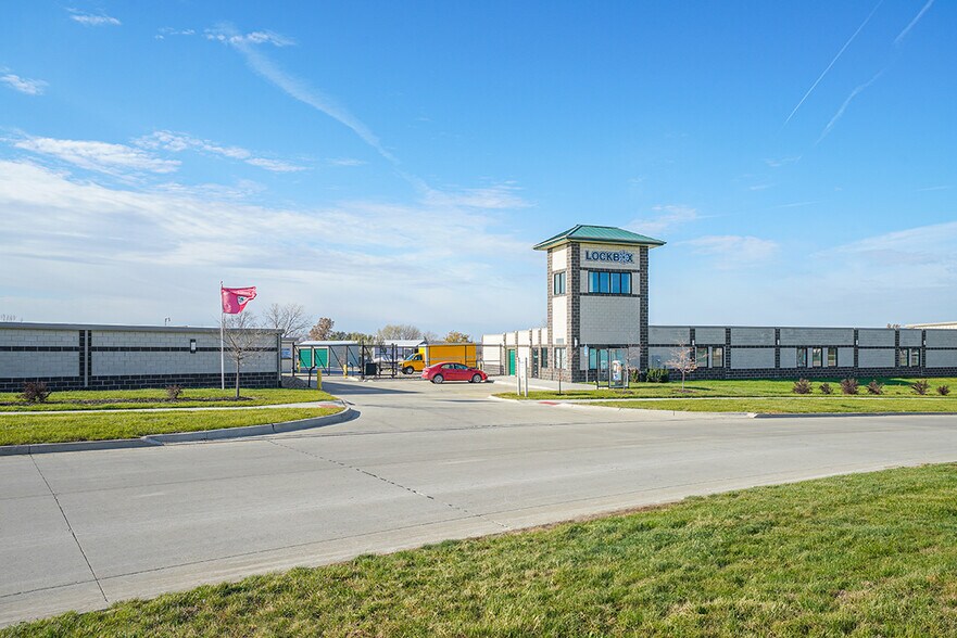 More Photos Of 600 Interstate Pky, Waukee Self Storage For Sale