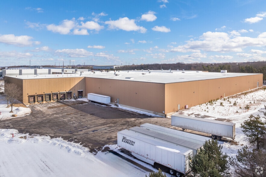 More Photos Of 594 Can Do Expy, Hazleton Manufacturing For Sale