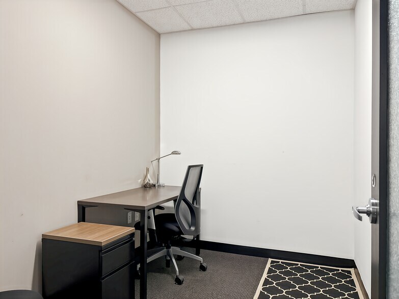 More Photos Of 101 Arch St, Boston Coworking Space