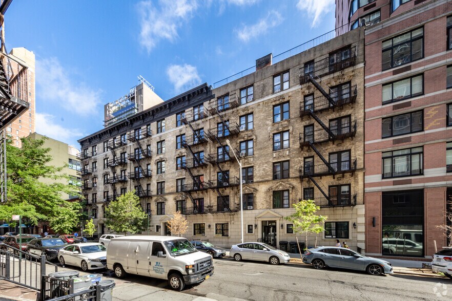 Primary Photo Of 329-339 E 94th St, New York Apartments For Sale
