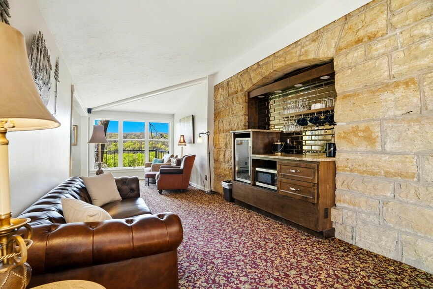More Photos Of 305 River St, Osceola Hospitality For Sale