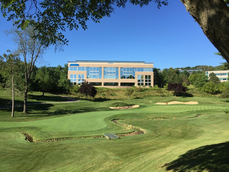 Primary Photo Of 500 Technology Dr, Canonsburg Office For Lease