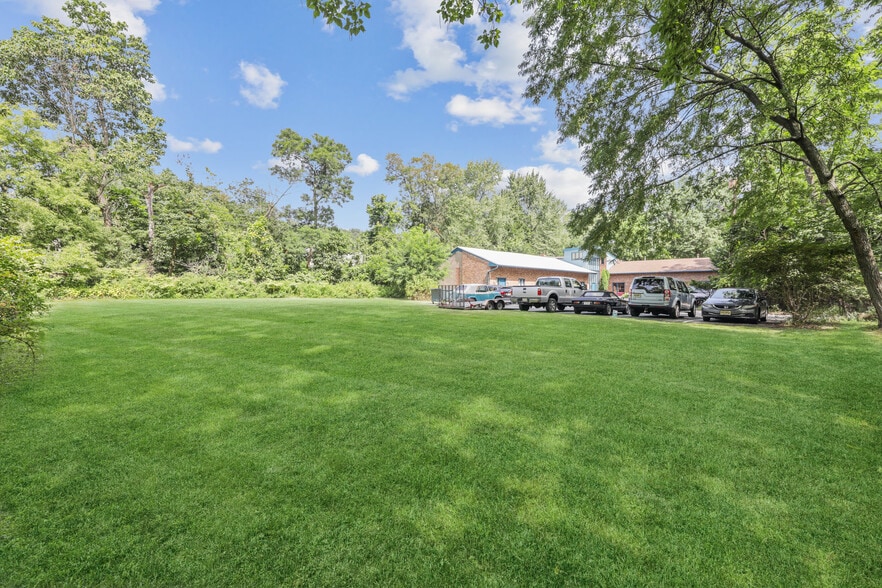 More Photos Of 35 Belden Pl, Montclair Loft Creative Space For Lease