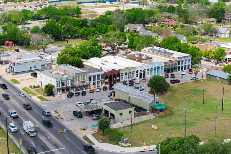 More Photos Of 117 East St, Hutto Loft Creative Space For Sale