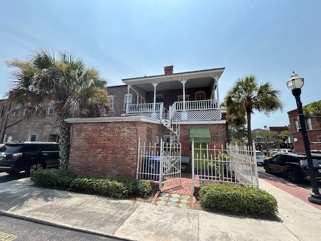 More Photos Of 301 Centre St, Fernandina Beach Storefront Retail Office For Lease