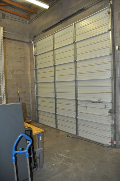 More Photos Of 1324 N Farrell Ct, Gilbert Warehouse For Sale