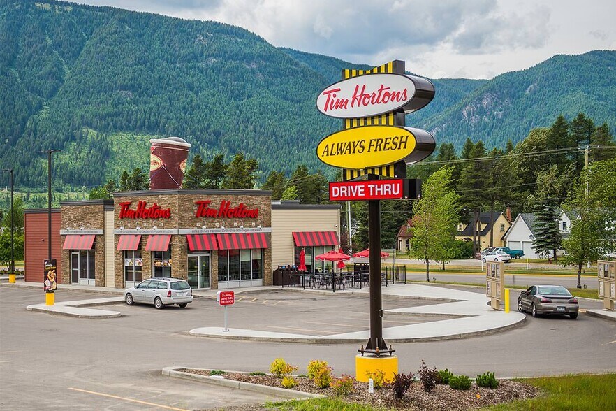 Primary Photo Of 101 Aspen Dr, Sparwood Fast Food For Sale